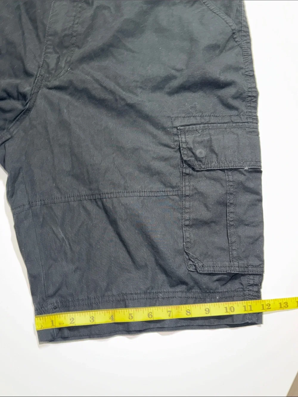 Express Men’s Black Cargo Shorts with Utility Pockets
